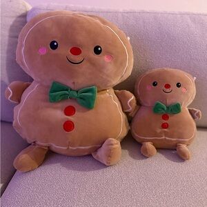 Gingerbread Plush Pillows